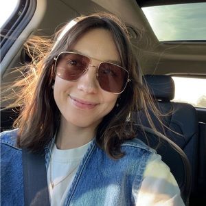 Meet your Posher, Anna